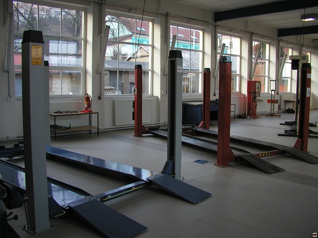 img00007.jpg